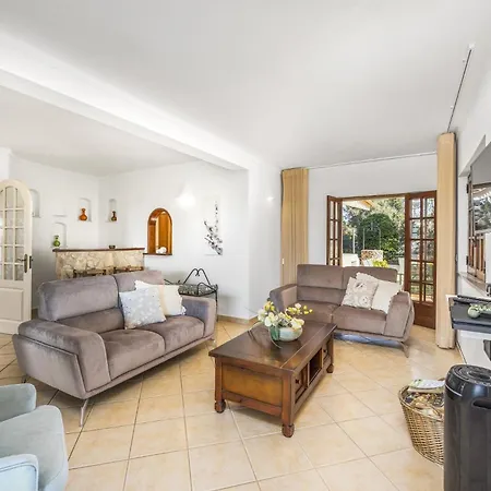 Casa Coelho By * Terras Novas