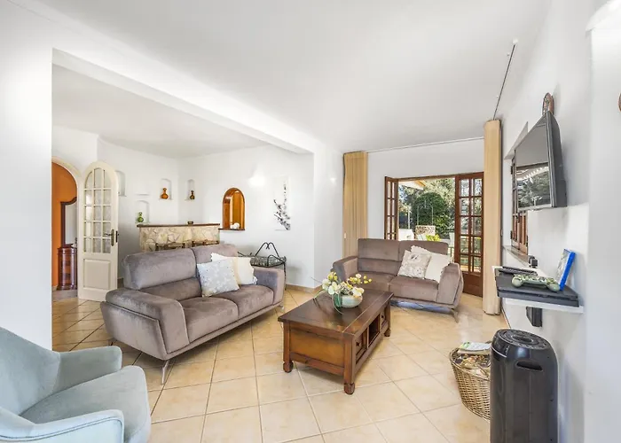 Casa Coelho By * Terras Novas